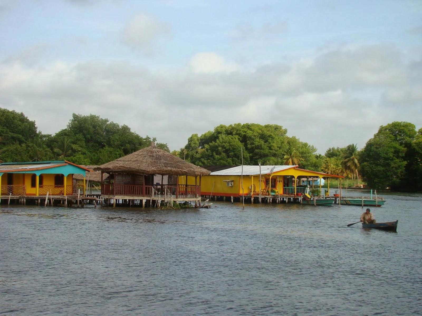 Palafitos de Sinamaica / Santa Rosa