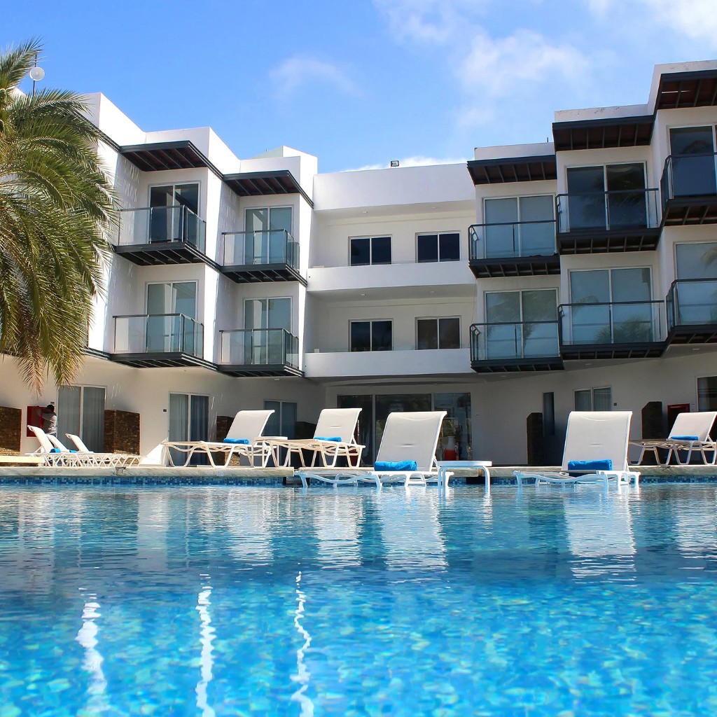 PARADISE OASIS